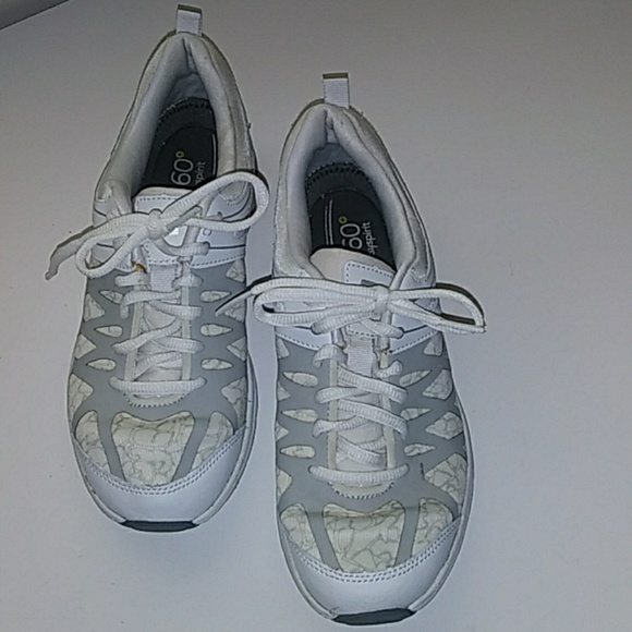 Easy Spirit Shoes - E360 Easy Spirit Sneakers